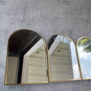 Tri fold vintage mirror 16x10